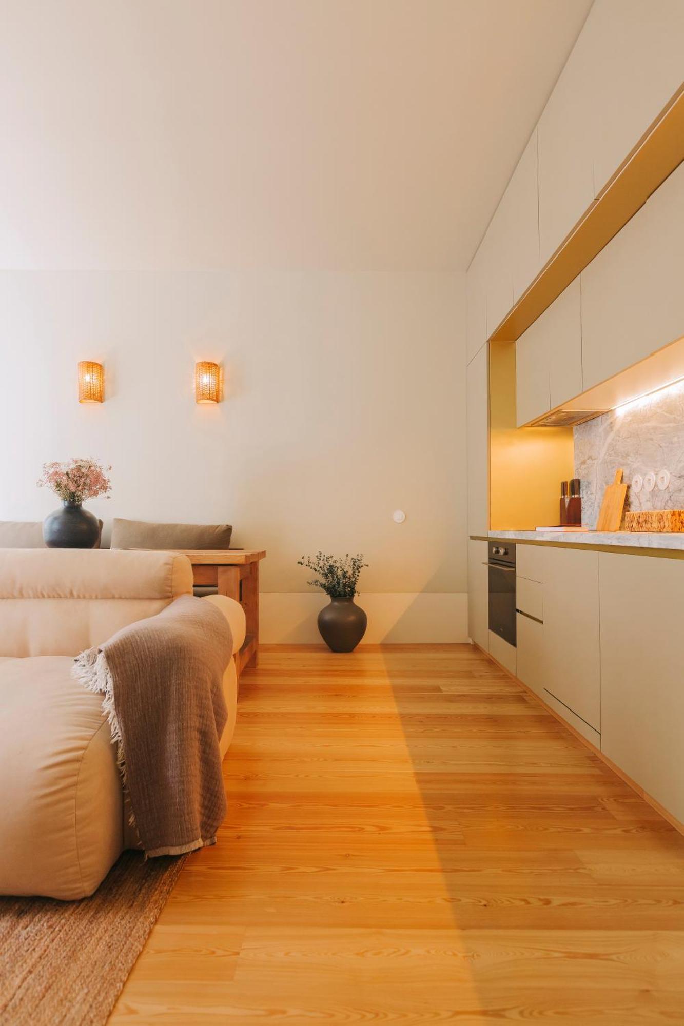 Village Aparthotel By Boa Порту Номер фото A kitchen in a flat at the new development